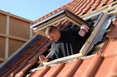Pose de fenêtres de toit Velux à Rônai